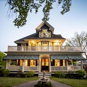 Lindenwood Inn Southwest Harbor Exterior photo