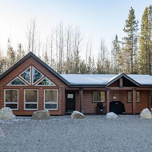 The Evergreen Cabin Villa Valemount Exterior photo