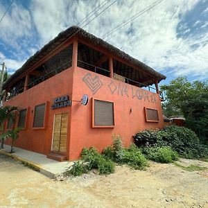 One Love Hostal Puerto Escondido Lejlighedshotel Puerto Escondido  Exterior photo