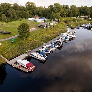 Cozy Houses - Sauga Fishing Village Riverside Holiday Center Pärnu Exterior photo