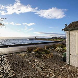 The Shore Villa Fortrose Exterior photo