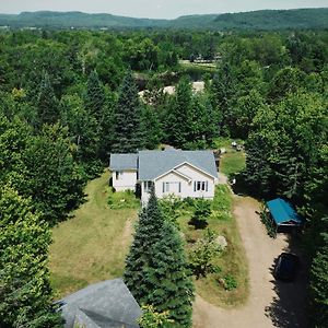 Le Chalet Jaune Sur La Mastigouche Lejlighed Mandeville Exterior photo