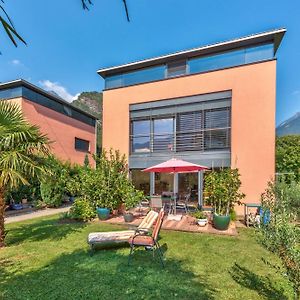 Casa Oliver, Tra La Calanca E I Castelli Di Bellinzona Lejlighed Grono Exterior photo