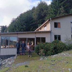 Petrohue Hospedaje Donde La Nena Hotel Exterior photo