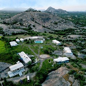 Clarks Safari Jawai Hotel Jawai Bandh Exterior photo