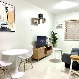 Modern Studio Unit In Bacolod Lejlighed Exterior photo