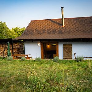 Open View Place The Old Barn Villa Pangaracior Exterior photo