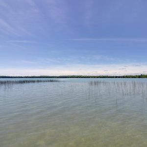 Lakefront Deer River Apt With Dock, Fire Pit And Patio Lejlighed Exterior photo