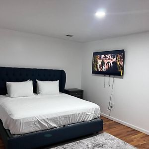 Exquisite 3 Kings Bed Near Newark Ewr/Nyc Downtown Lejlighed Exterior photo