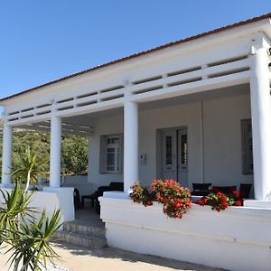 Bliss House Villa Milonianá Exterior photo