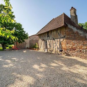 Le Petit Sondebois Villa Saint-Gervais-en-Vallière Exterior photo