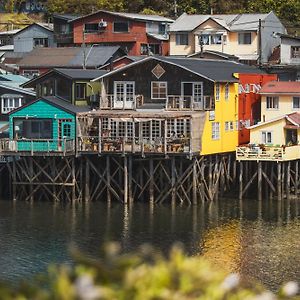 Palafito Hostel Chiloe Castro Exterior photo