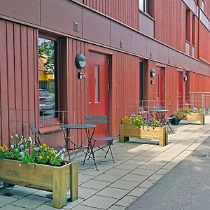 Nice Apartment In Faerjestaden With Kitchen Exterior photo