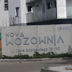 Apartament Number 2 Nova Wozownia Free Parking Lejlighed Leszno  Exterior photo