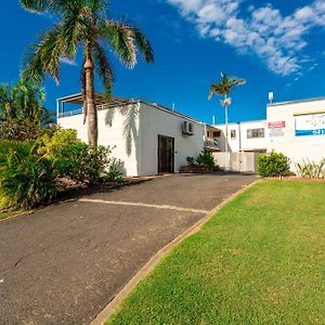 Driftwood On The Beach Lejlighedshotel Yeppoon Exterior photo