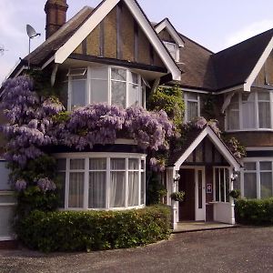 Cranston House Hotel East Grinstead Exterior photo