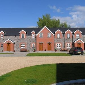 Stable Court Apartments Antrim Exterior photo