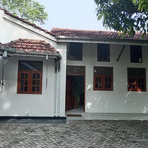 Shalom Residencies Lejlighed Negombo Exterior photo