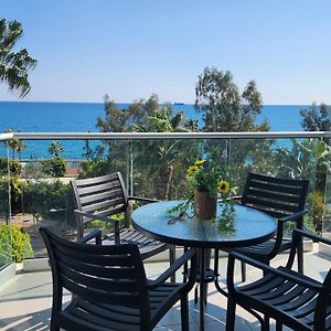 Luxurious Kalypso Lejlighed Limassol Exterior photo
