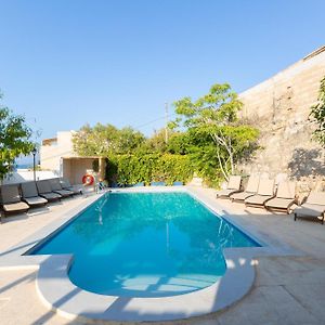 Spacious Villa With Private Pool & Bbq In St'Pauls By 360 Estates San Pawl il-Baħar Exterior photo