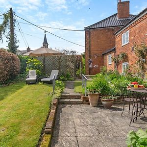 Stable Cottage Great Ryburgh Exterior photo