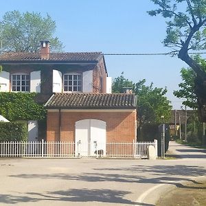 Casa Vacanza "A Castelfranco D'Oglio" Lejlighed Piadena Exterior photo