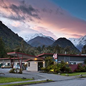 58 On Cron Motel Franz Josef Exterior photo