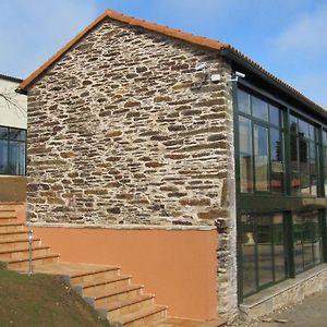 Hotel Amenal Exterior photo