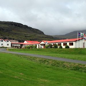 Hotel Smyrlabjoerg Skálafell Exterior photo