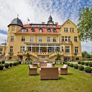 Bernsteinschloss Hotel Wendorf  Exterior photo