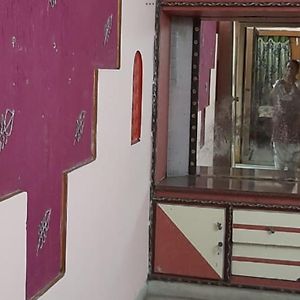 Sree Satya Nivas Opp. Sbi Srinagar Vizag Lejlighed Visakhapatnam Exterior photo