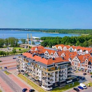 Artystyczna Przestrzen - Marina Lejlighed Giżycko Exterior photo