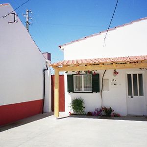 Casa Baptista Villa Marinha Grande Exterior photo