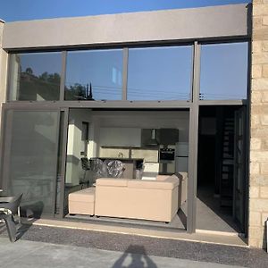 Luxury Brand New 2 Bd Mezonete Villa Limassol Exterior photo