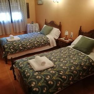 Cal Pons Bed and Breakfast Prades Room photo