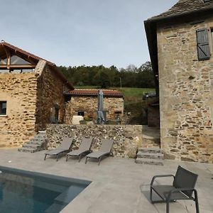 Aubie Superbe Propriete Pour 20 Avec Piscine Villa Latouille-Lentillac Exterior photo