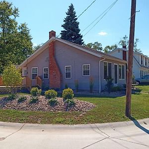 Rye Beach Retreat Pensionat Huron Exterior photo