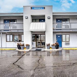 Americas Best Value Inn Bangor Exterior photo