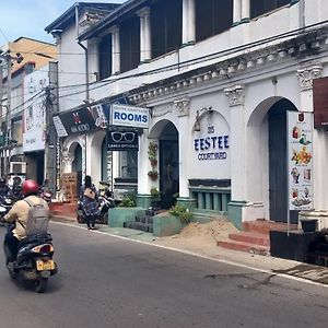 Eestee Court Hotel Jaffna Exterior photo