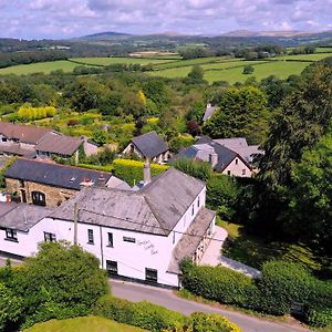 Harrabeer Country House Bed and Breakfast Yelverton Exterior photo