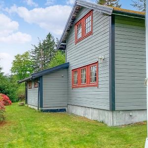 Beautiful Home In Leikanger With Kitchen Exterior photo