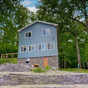 Rockview Road Retreat Villa Castleton Exterior photo