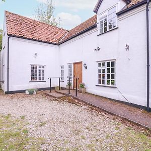 White House Cottage Fakenham Exterior photo