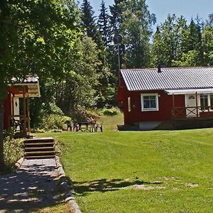 Idyllisch Am See Gelegenes Schwedenhaus Mit Eigener Sauna Villa Hovsnäs Exterior photo