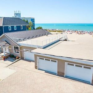 Shoreline Palace - 6 Bed, 3 Bath, Beachfront, Swim Spa, Pool Table Villa Grand Bend Exterior photo