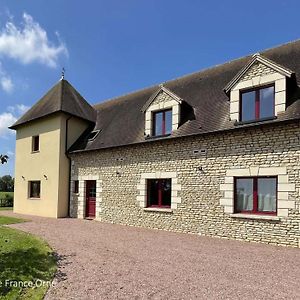 Maison De Campagne Avec Spa, Jardin Clos, Jeux Pour Enfants Et Chemin De Randonnee A Proximite - Fr-1-497-211 Villa Les Ventes-de-Bourse Exterior photo