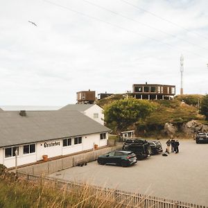 Christineborg Gjestehus Hotel Runde Exterior photo