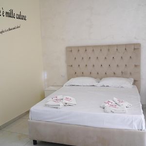 Beb Don Gennaro Bed and Breakfast Napoli Exterior photo