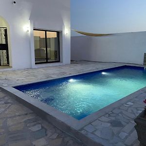 Ferienhaus Mit 8M Swimmingpool Lejlighed Midoun Exterior photo