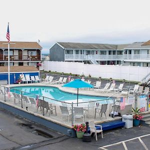 The Janmere Motel Hampton Exterior photo